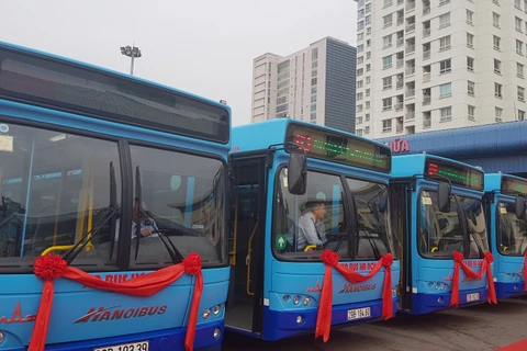Hanoi pilots European-standard buses 
