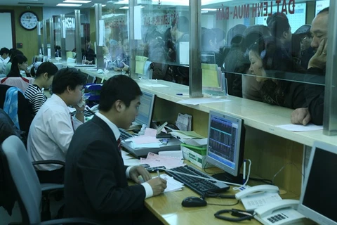 VN Index hits trading value high