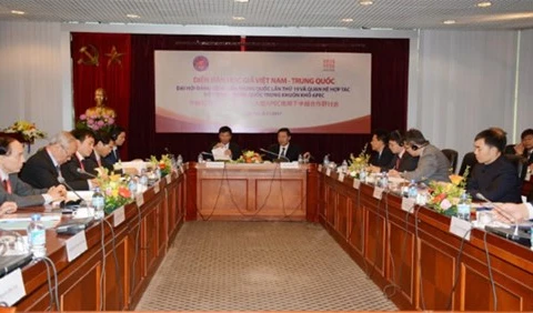 Researchers back stronger Vietnam-China relations