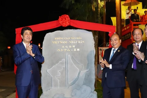 PMs launch Vietnam-Japan cultural space in Hoi An ancient town