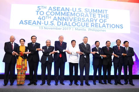 Vietnam values partners’ commitments to ASEAN: PM Nguyen Xuan Phuc