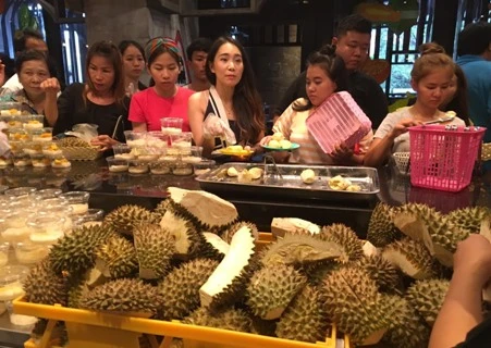 Thailand pushes production of premium durians, longans, mangosteens