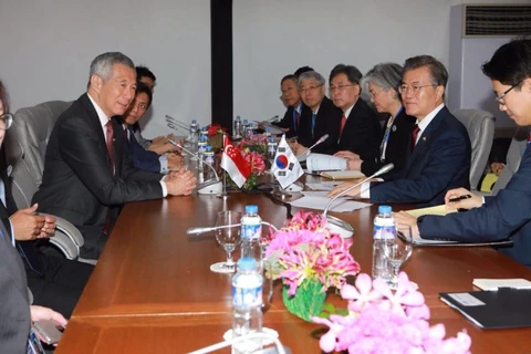 Korean, Singaporean leaders agree to expand cooperation
