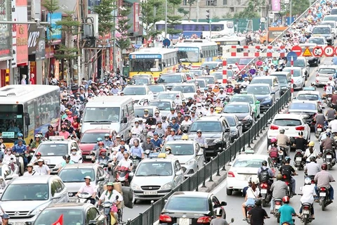 Hanoi must improve vehicle recovery services