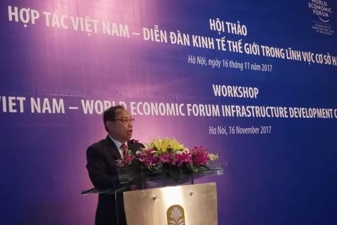 Vietnam looks to boost cooperation with WEF in infrastructure