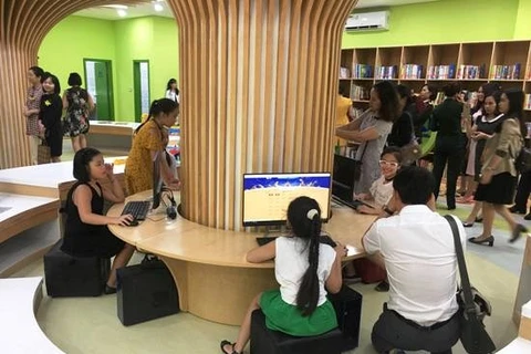 Int’l standard child library opens in Vietnam