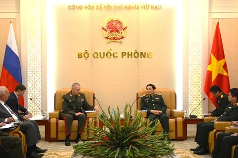 Vietnam, Russia foster defence ties 
