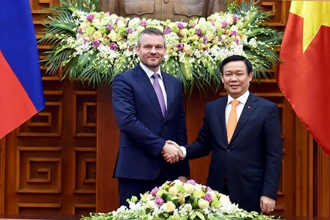 Deputy PM: Vietnam develops ties with Slovakia 