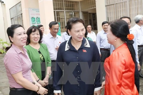 NA Chairwoman Nguyen Thi Kim Ngan meets Can Tho voters