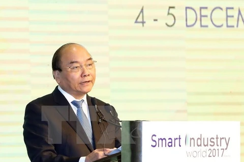 PM attends int’l exhibition on Smart Industry World 2017