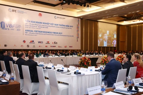 Vietnam Business Forum convenes year-end session 