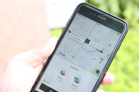 Vietnam to review Uber, Grab legal status