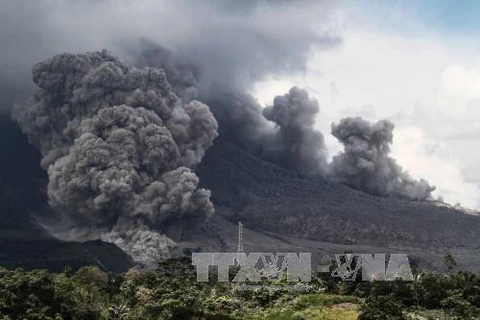 Indonesia's Sinabung volcano erupts again