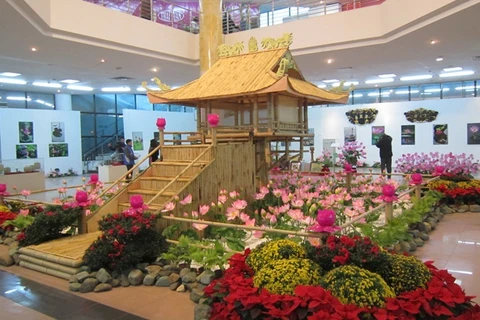 Hanoi exhibition to feature flowers 