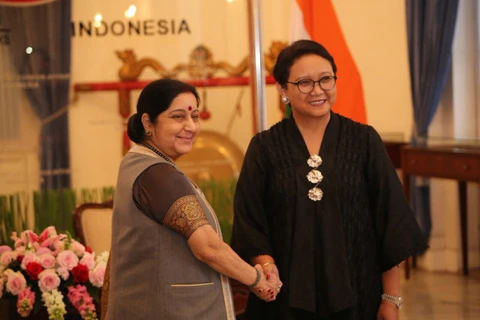 Indian Foreign Minister active in Indonesia