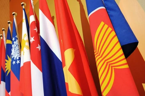 Singapore joins hands with ASEAN to address challenges 