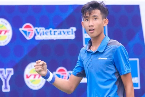 Vietnam’s tennis teenager enters third round of Copa Del Café