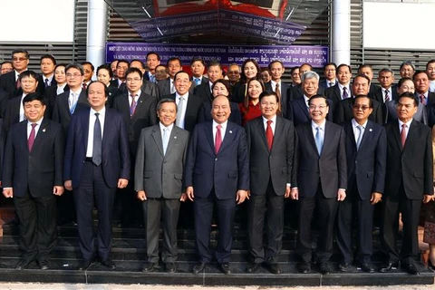 Vietnamese, Lao PMs attend training centre’s inaugural ceremony