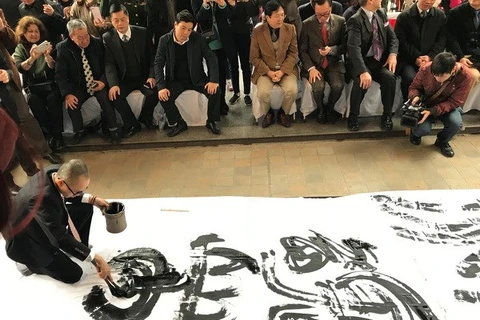 Calligraphy exhibition opens in Hanoi