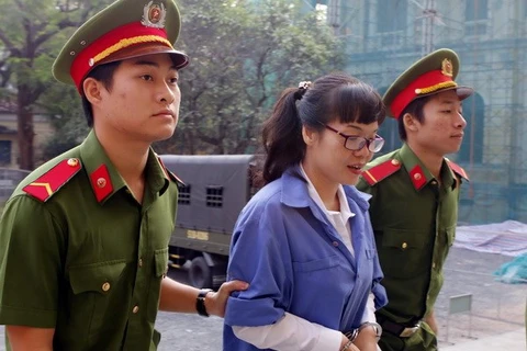 Life sentence given to swindling ex-Vietinbank official