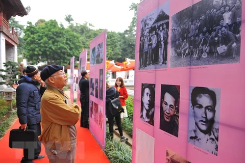 Hanoi: 16th Vietnam Poetry Day opens