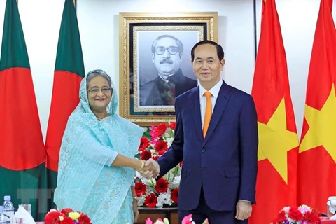 Vietnamese, Bangladeshi leaders hold talks