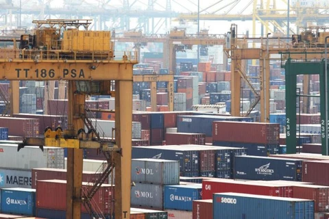 Singapore’s non-oil domestic exports fall 5.9 pct in February