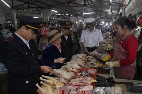 Hanoi ups specialised inspections on food safety