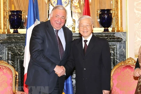 Party chief meets French Senate President
