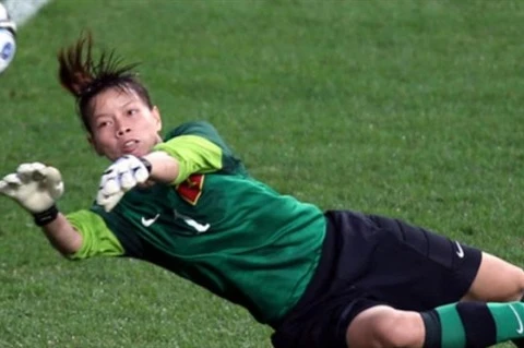 AFC website highlights female Vietnamese goalkeeper Dang Thi Kieu Trinh