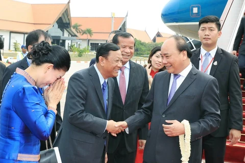 PM Nguyen Xuan Phuc arrives in Cambodia for third MRC Summit 