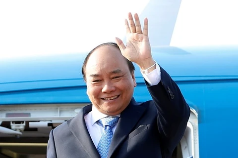 PM Nguyen Xuan Phuc leaves for third MRC Summit in Cambodia 