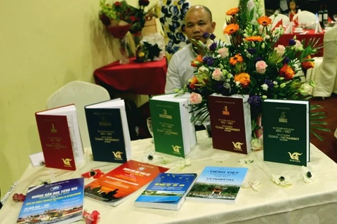 Fifth volume of Czech-Vietnamese encyclopedia released