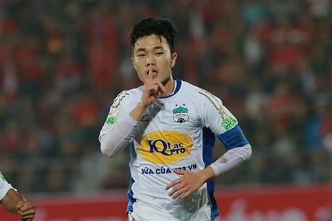 Midfielder Luong Xuan Truong in Football Tribe’s Asia XI for March