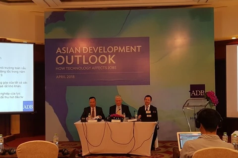 ADB forecasts Vietnam’s economy to grow 7.1 percent in 2018