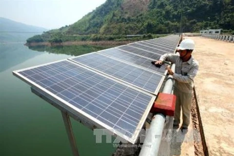 Dak Lak allows 18 investors to build solar power projects