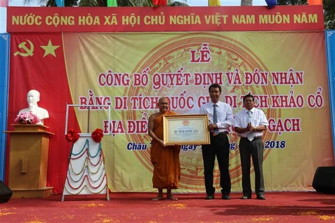 Bo Luy-Lo Gach pagoda relic gets national status