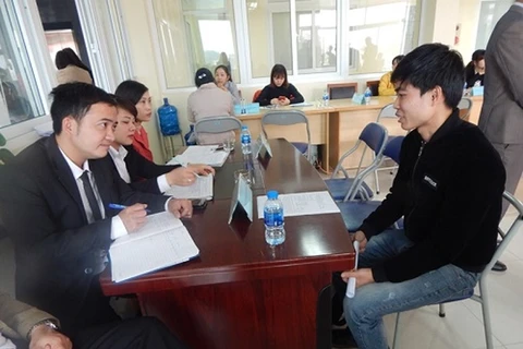 Bac Ninh holds job fair for workers returning from RoK