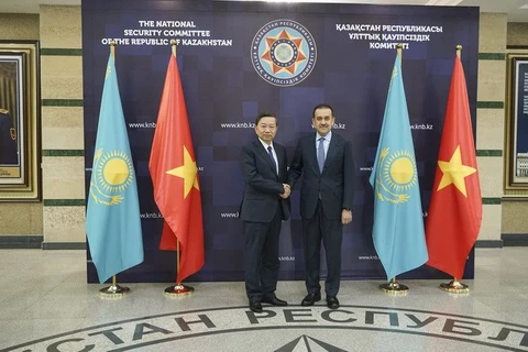 Vietnam, Kazakhstan boost cooperation in public security