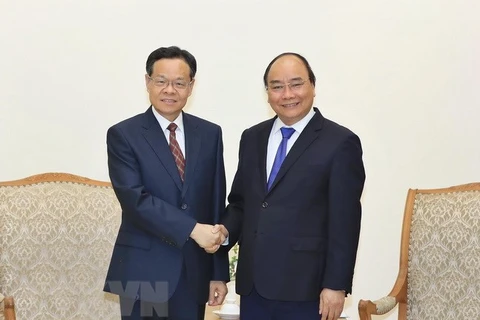 PM receives Chairman of Guangxi Zhuang Autonomous Region 