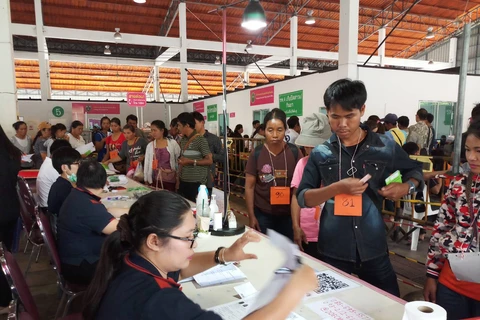 Thailand: One stop service centres for migrant workers open 