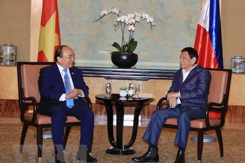 PM meets Philippine President on ASEAN Summit sidelines
