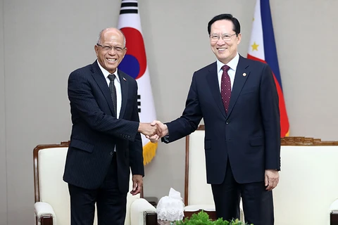 Philippines, RoK vow to enhance defence ties 