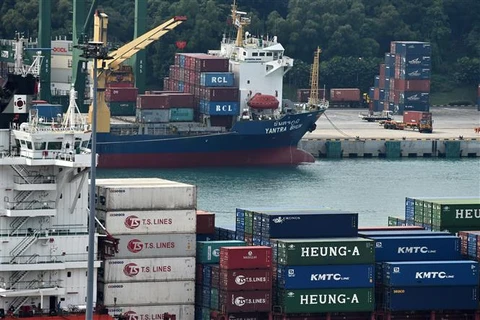 Singapore’s exports increase after three-month drop