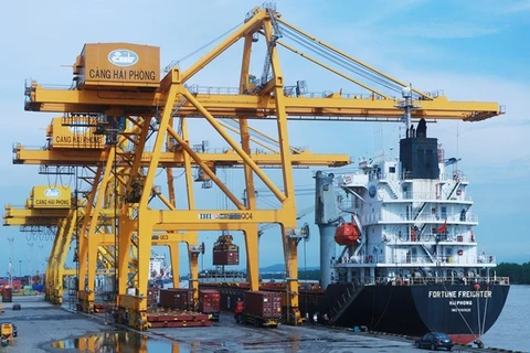 Vietnam continues to enjoy large trade surplus in UK market