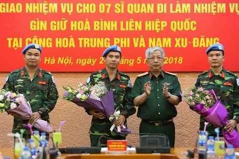 Vietnam sends seven more officers to UN peacekeeping mission