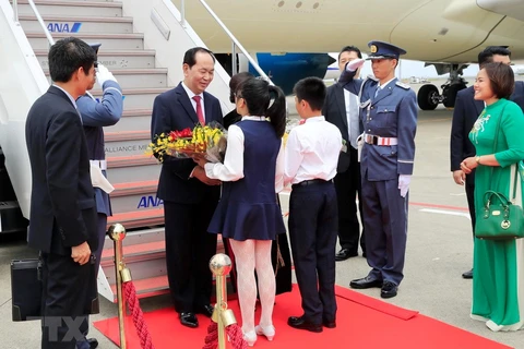 President Tran Dai Quang begins State visit to Japan