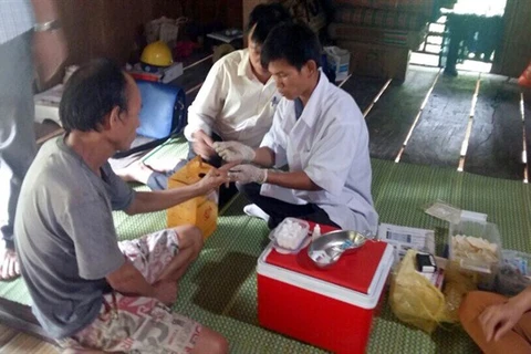Vietnam begins testing HIV through saliva