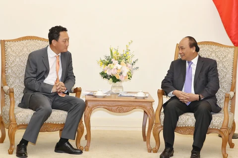 PM Nguyen Xuan Phuc welcomes new RoK Ambassador
