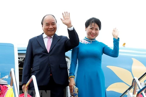 PM Nguyen Xuan Phuc arrives in Bangkok 